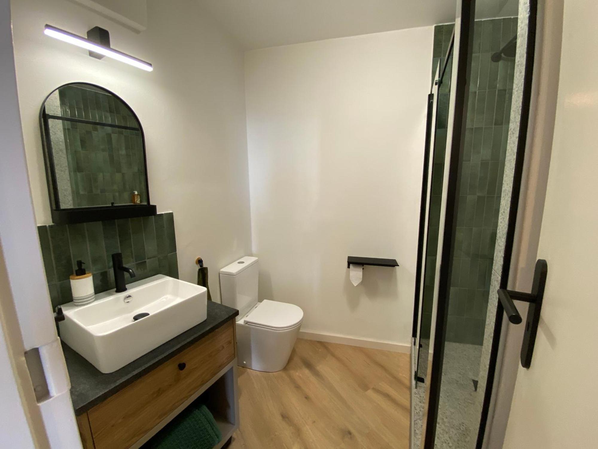 Brand New Gem With Breathtaking Views Of