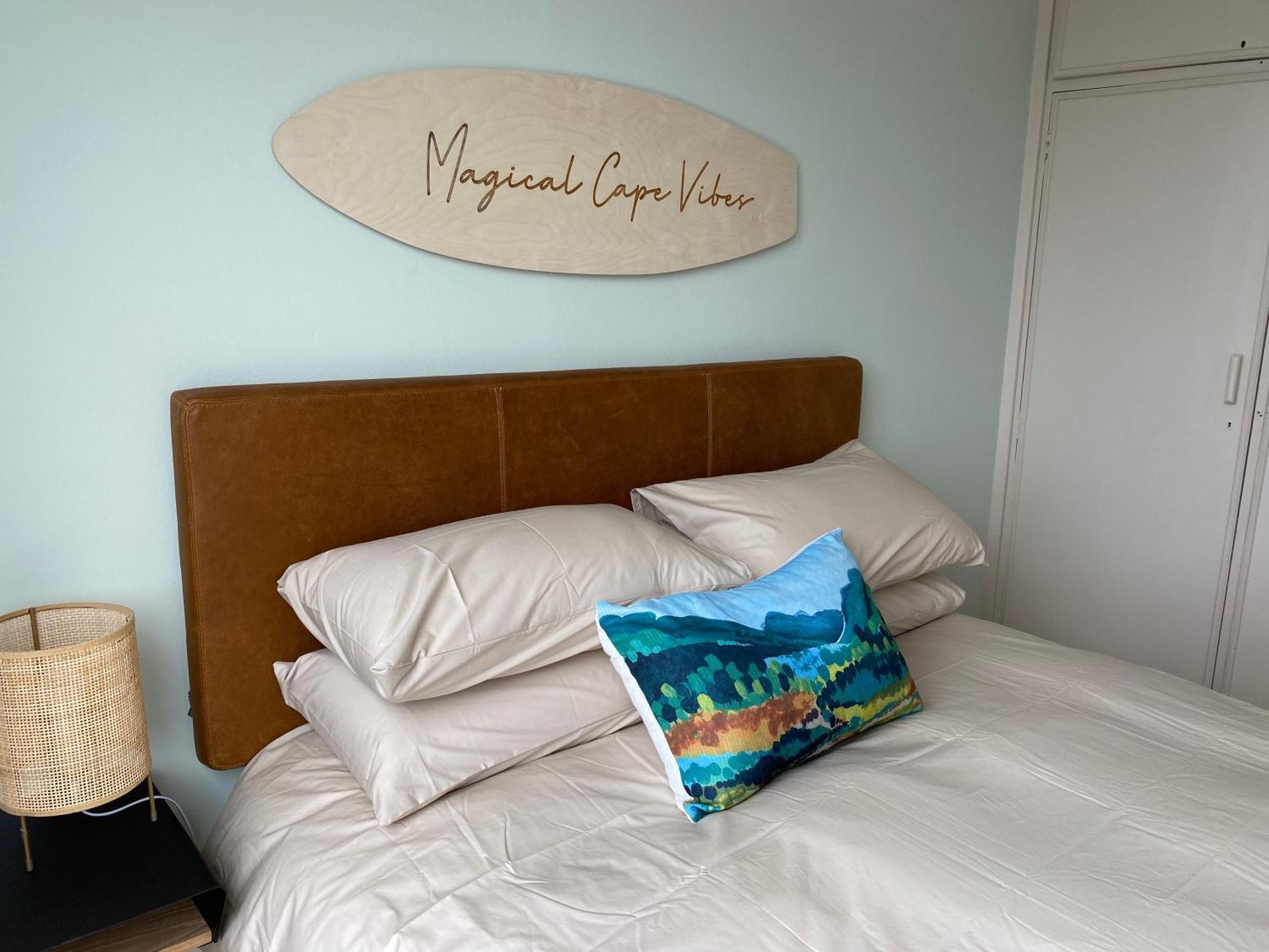 Brand New Gem With Breathtaking Views Of Apartment *